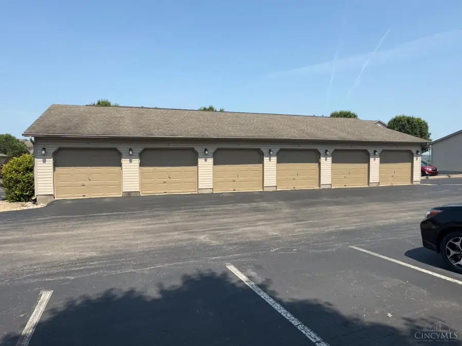 7912 Jessies #304, Fairfield, OH 45011 - #2