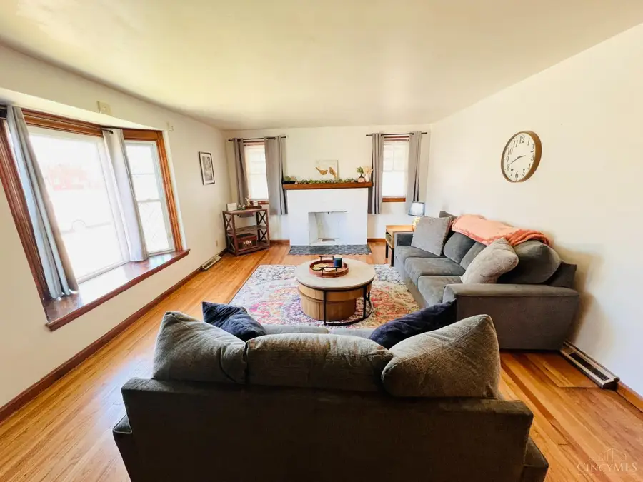 7905 Plainfield Road, Deer Park, OH 45236 - #3