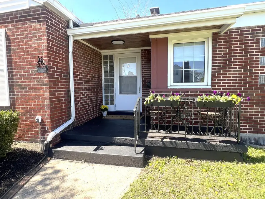 975 Harrison Avenue, Hamilton, OH 45013 - #3