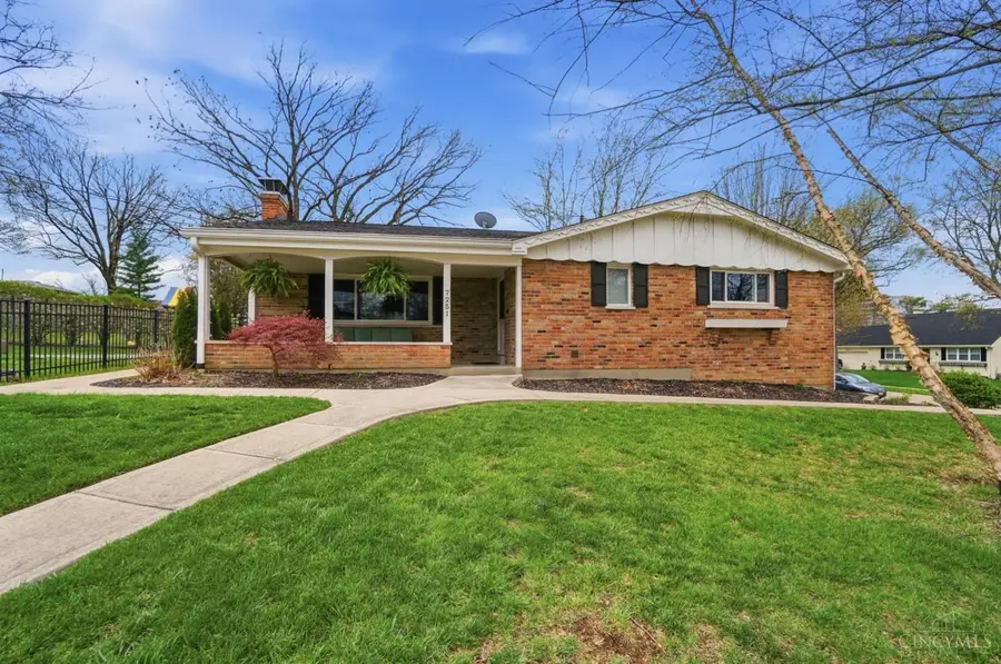 7251 Redondo Court, Madeira, OH 45243 - #2