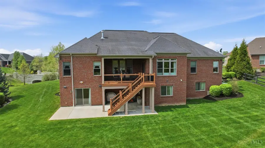 6100 Winding Creek Boulevard, Liberty, OH 45011 - #3