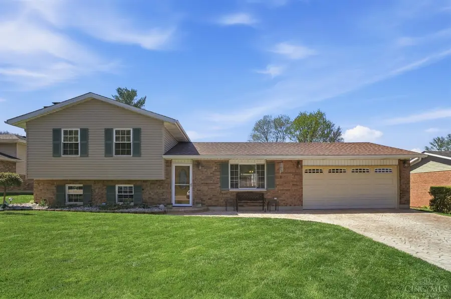 5796 Lake Michigan Drive, Fairfield, OH 45014 - #2