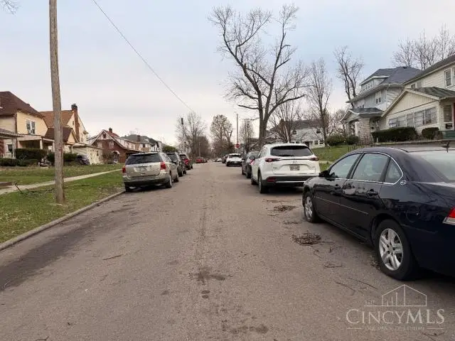 1127 Everett Drive, Dayton, OH 45402 - #3