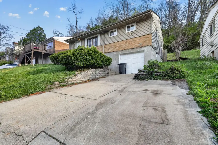 3910 Delhi Road, Delhi, OH 45204 - #2
