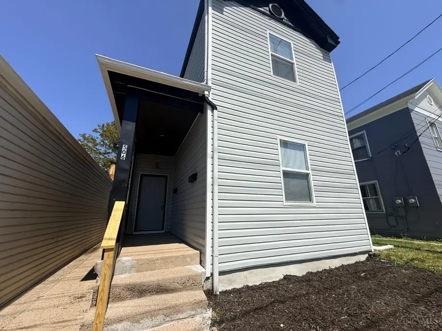 506 Vine Street, Hamilton, OH 45011 - #2
