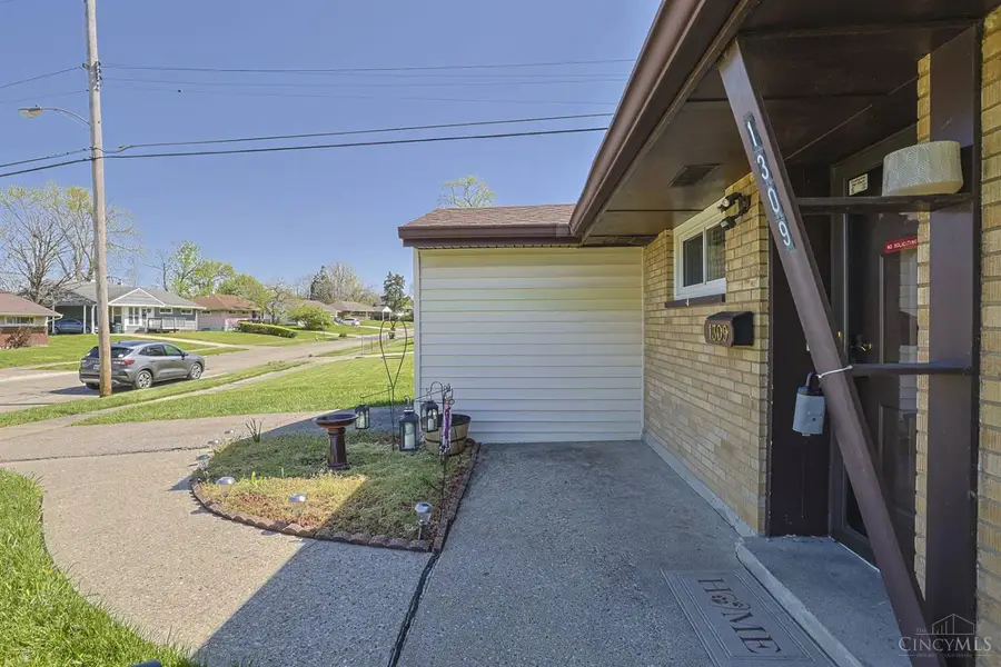 1309 Aldrich Avenue, Cincinnati, OH 45231 - #3