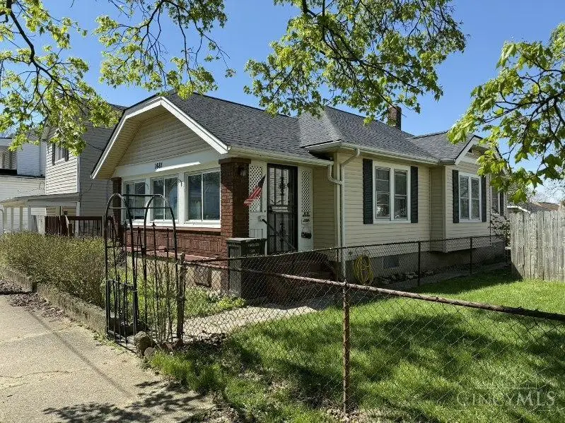 1681 Kahn Avenue, Hamilton, OH 45011 - #2