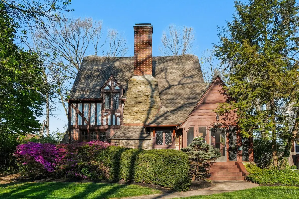 6205 Edwood Avenue, Cincinnati, OH 45224 - #1