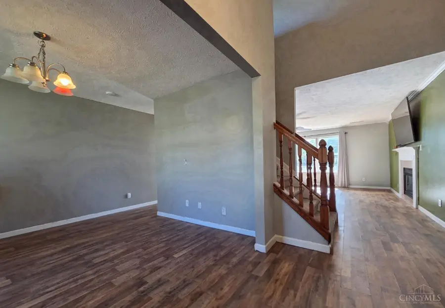 505 Meadowview Place, Trenton, OH 45067 - #3