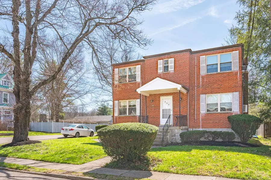 350 Broadway Street, Loveland, OH 45140 - #3