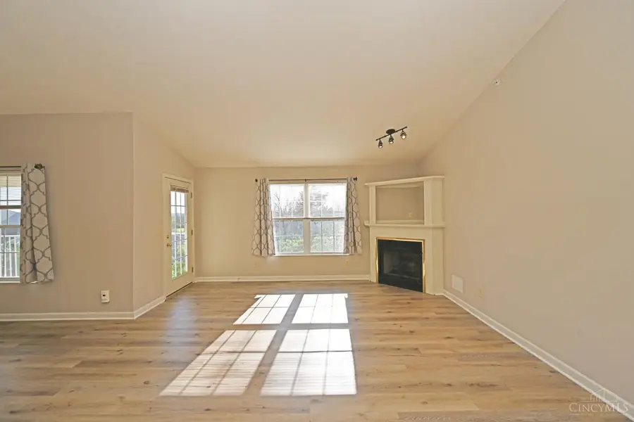 3665 Chestnut Park Lane #7, Cleves, OH 45002 - #3