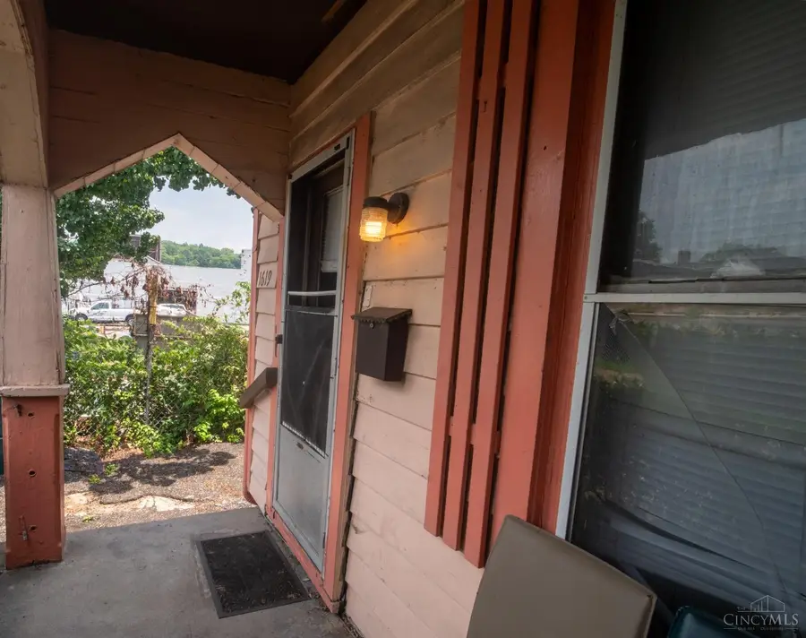 1619 Burgoyne Street, Cincinnati, OH 45223 - #3