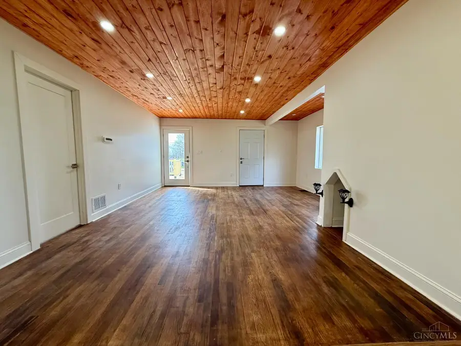 1038 Davis Road, Hamilton, OH 45013 - #3