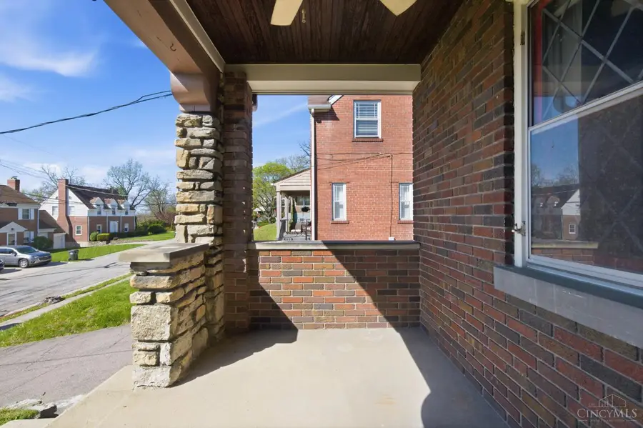 2506 Moundview Drive, Norwood, OH 45212 - #3