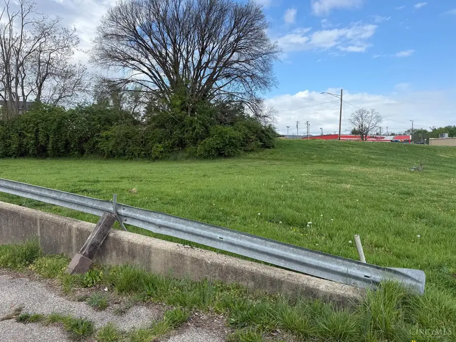 67 Millard Drive, Franklin, OH 45005 - #3