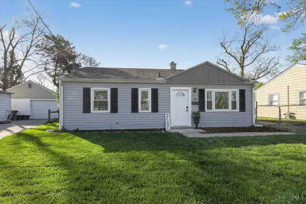 126 Holly Lane, Mason, OH 45040