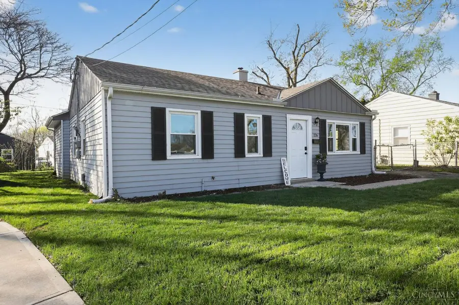 126 Holly Lane, Mason, OH 45040 - #2