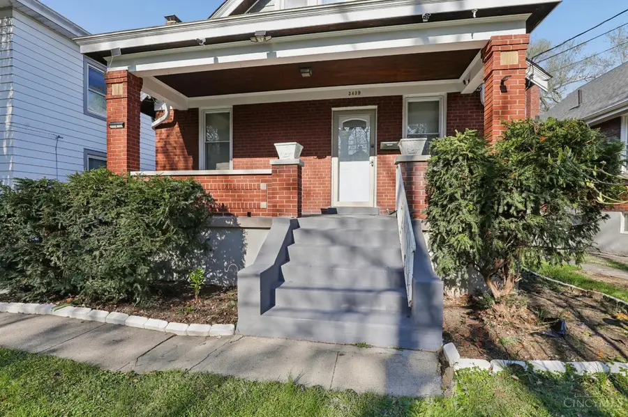 3439 Mcfadden Avenue, Cincinnati, OH 45211 - #3