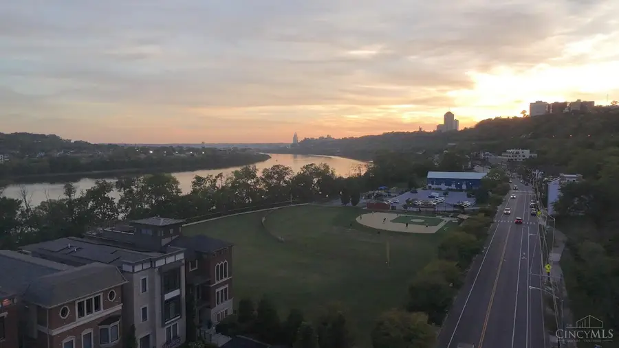 2422 Riverside Drive, Cincinnati, OH 45202 - #2