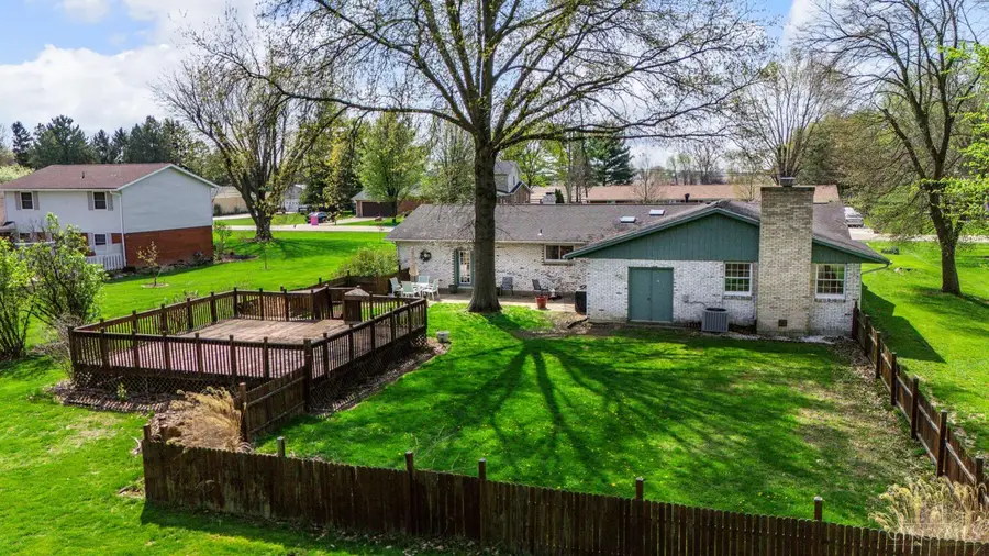885 W Michaels Road, Tipp City, OH 45371 - #3