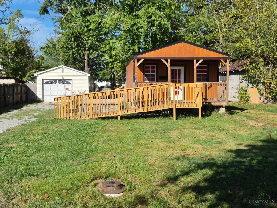 427 Kenwood Avenue, Georgetown, OH 45121 - #2