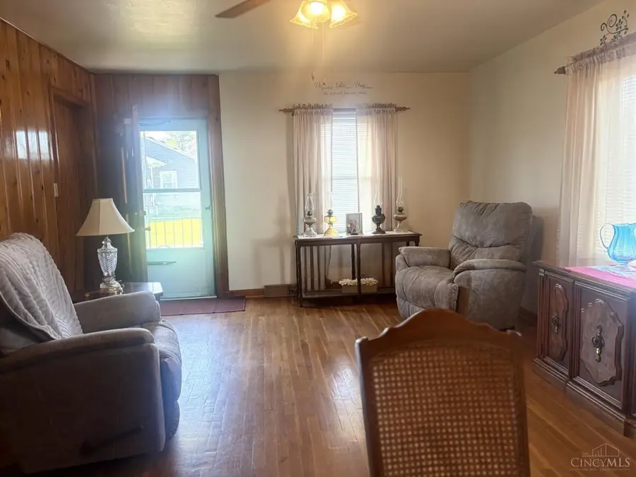 409 Edgewood Avenue, Greenfield, OH 45123 - #2