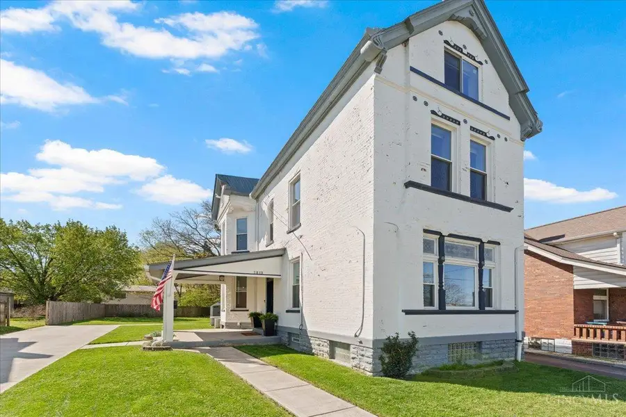 1813 Weyer Avenue, Norwood, OH 45212 - #3