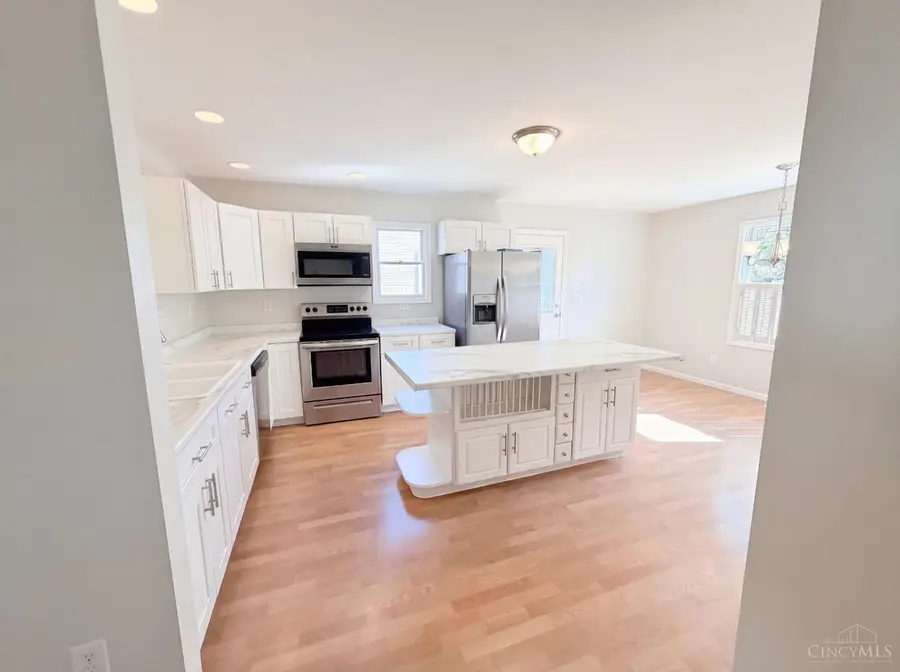 1379 Gumbert Drive, Batavia, OH 45102 - #2