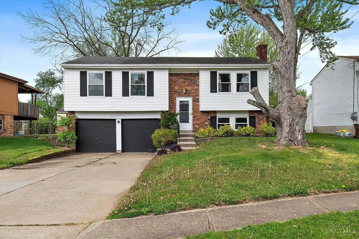 9925 Grasscreek Court, Cincinnati, OH 45231 - #1