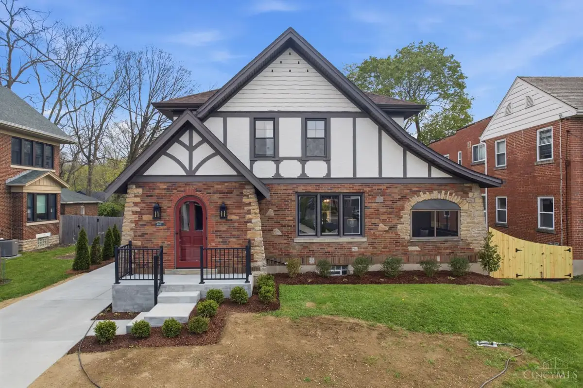 5018 Stewart Avenue, Cincinnati, OH 45227 - #1