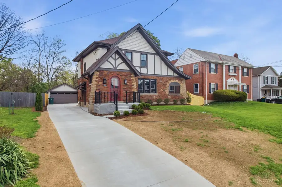 5018 Stewart Avenue, Cincinnati, OH 45227 - #3