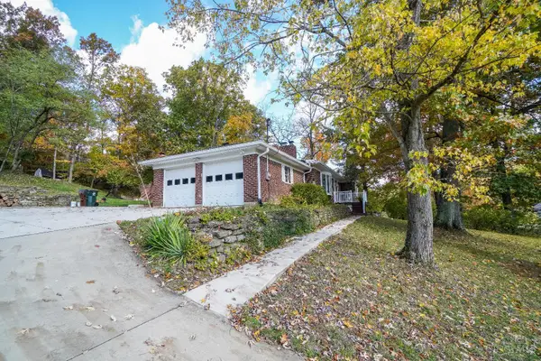 3616 Cooper Road, Cincinnati, OH 45241
