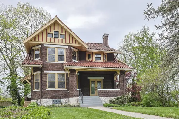 115 E Mills Avenue, Wyoming, OH 45215