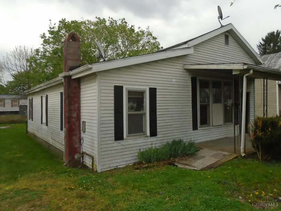 704 Broadway Street, Manchester, OH 45144 - #2