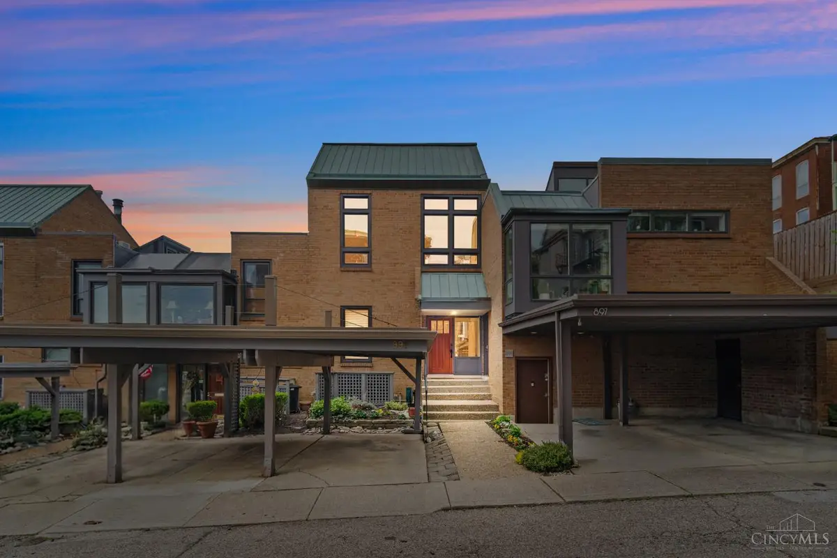 899 Riverview Place, Cincinnati, OH 45202 - #1