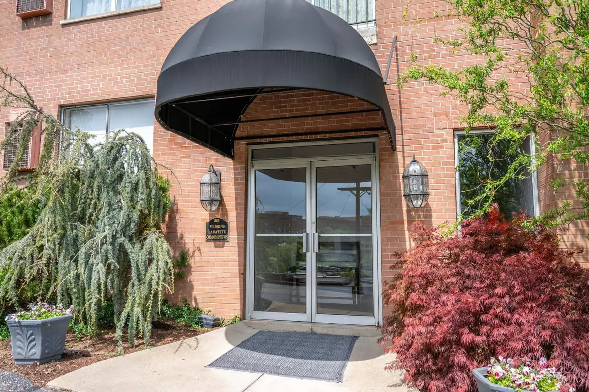 880 Rue De La Paix #A9, Cincinnati, OH 45220 - #1