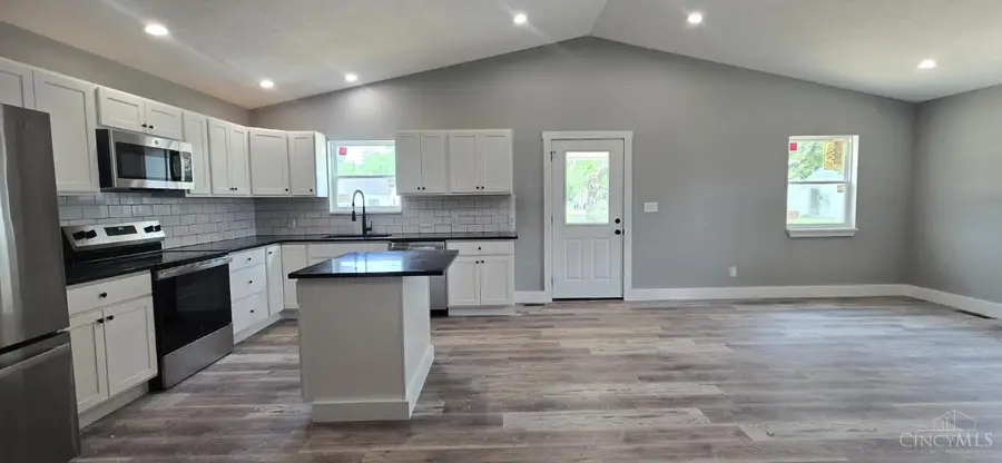 505 E Main Street, Blanchester, OH 45107 - #3