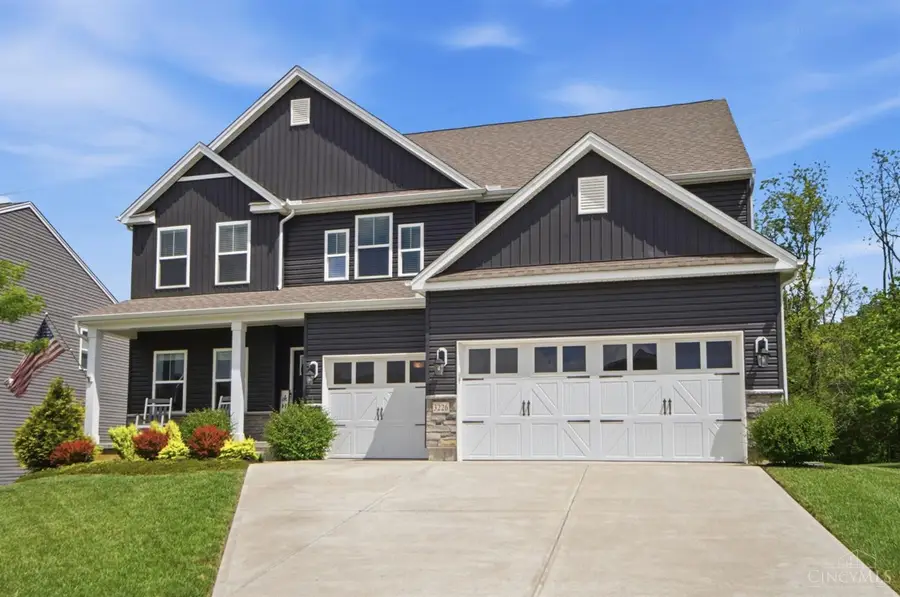 3226 Shadow Ridge Court, Morrow, OH 45152 - #2