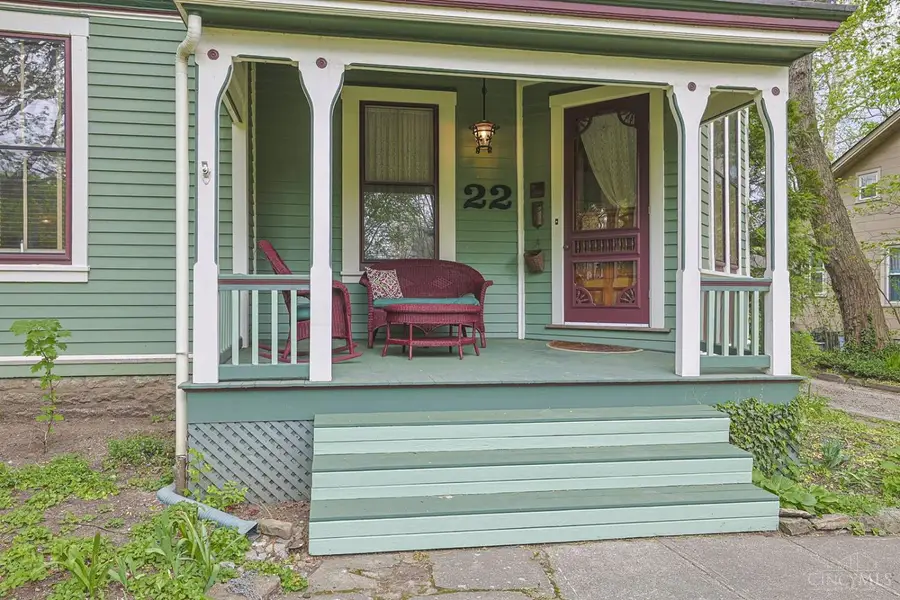 22 Burns Avenue, Wyoming, OH 45215 - #3