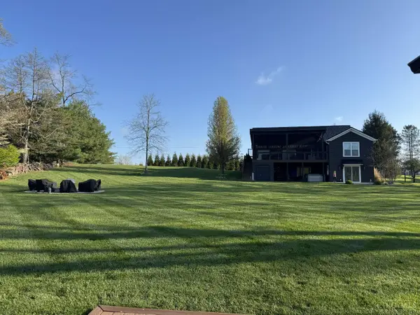 794 Waynoka Drive, Jackson Twp, OH 45171