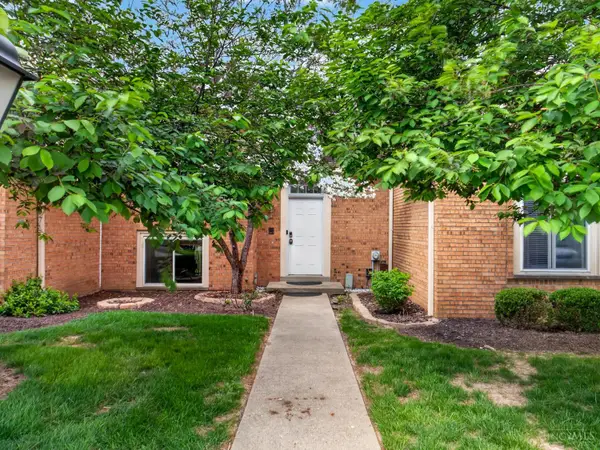 5265 Eaglesnest Drive, Cincinnati, OH 45248