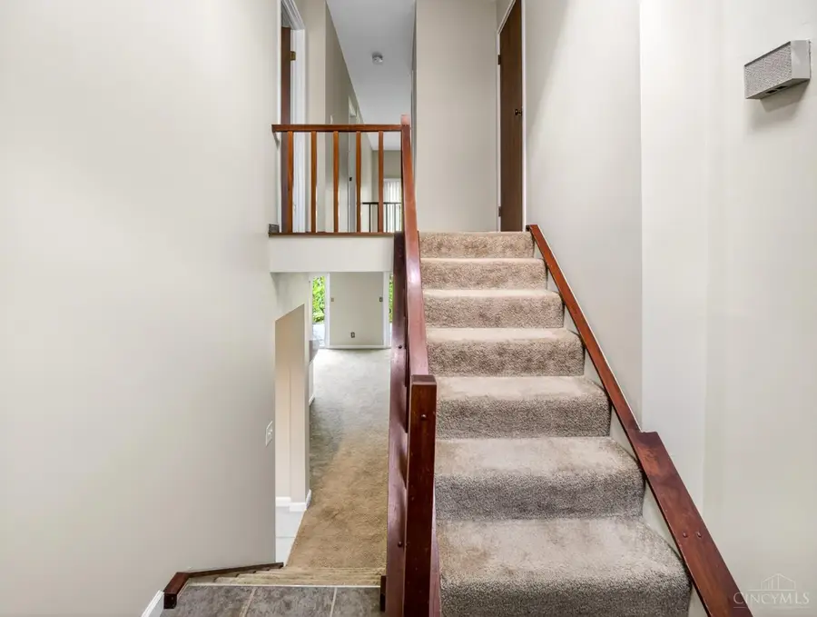 5265 Eaglesnest Drive, Cincinnati, OH 45248 - #2