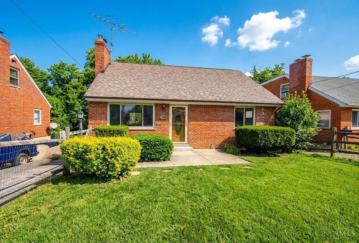 5306 Fox Road, Cincinnati, OH 45239 - #1