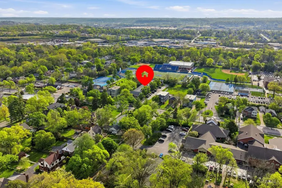1110 Springfield #A15, Wyoming, OH 45215 - #3