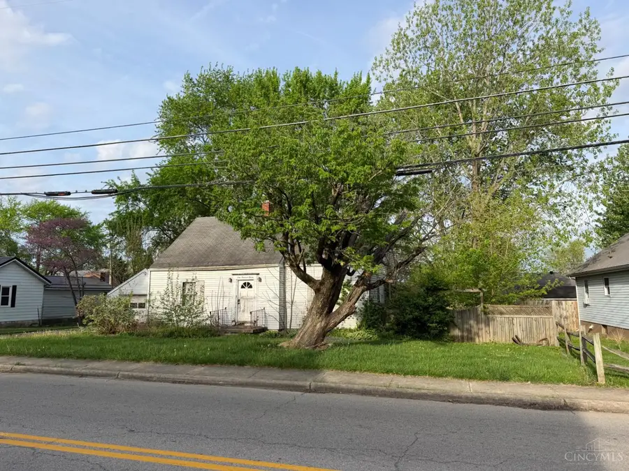 415 S Sycamore Street, Lynchburg, OH 45142 - #3