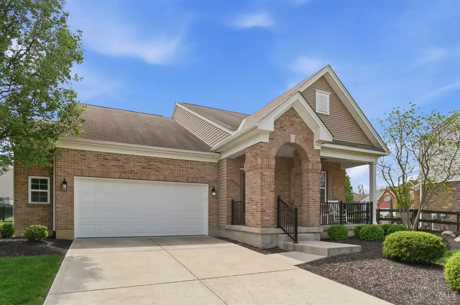 305 Haybrooke Drive, Maineville, OH 45039 - #3