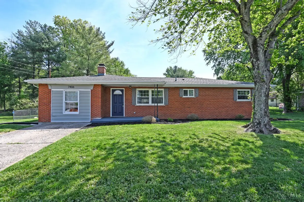 7406 Robin Drive, Warren, OH 45039 - #1