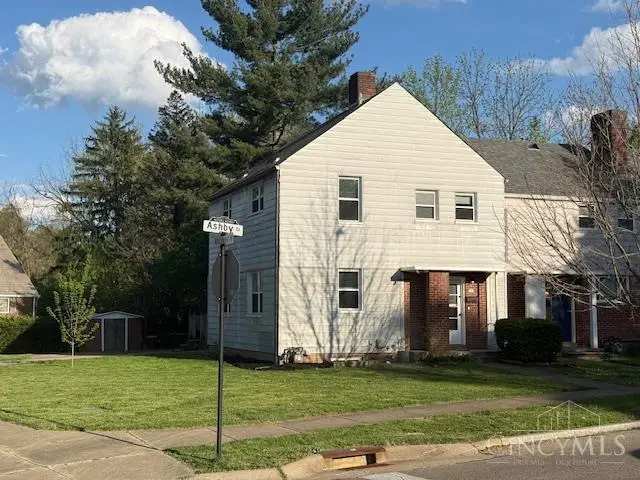 2 Ashby Street, Greenhills, OH 45218 - #1