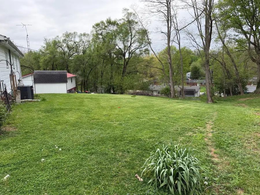 3751 W Galaxy Drive, Connersville, IN 47331 - #3