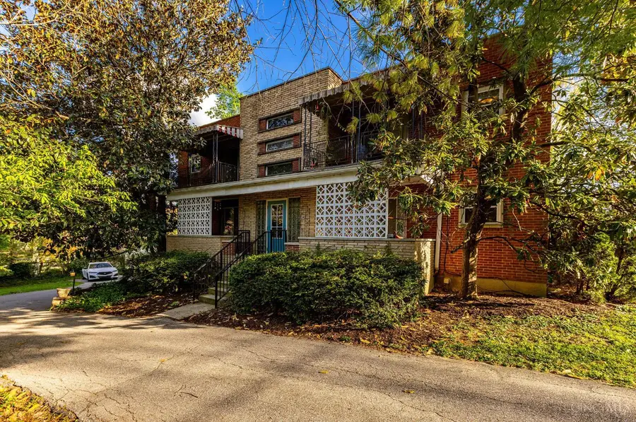 1546 Beacon Street, Cincinnati, OH 45230 - #2